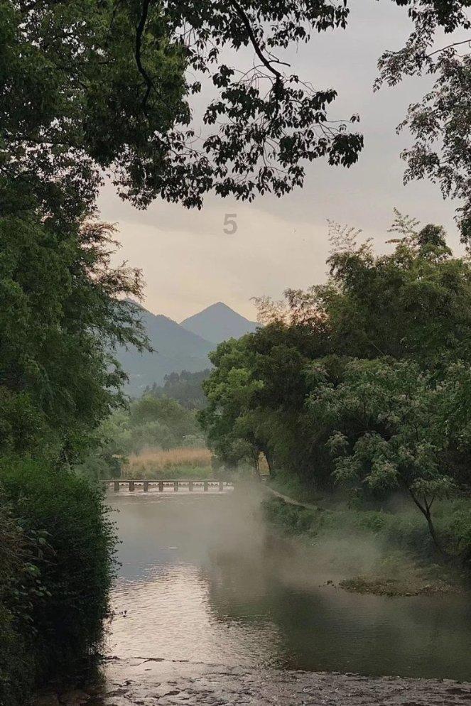 发生山体滑坡的原因是什么游戏画面